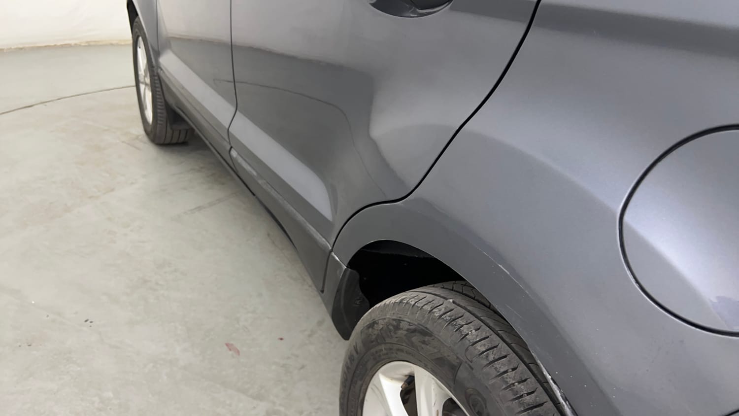 Used 2018 Ford EcoSport Titanium 1.5L TDCi Diesel Manual dents MINOR SCRATCH