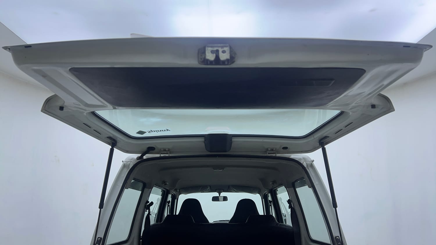 Used 2019 Maruti Suzuki Eeco 5 STR WITH A/C+HTR Petrol Manual interior DICKY DOOR OPEN VIEW