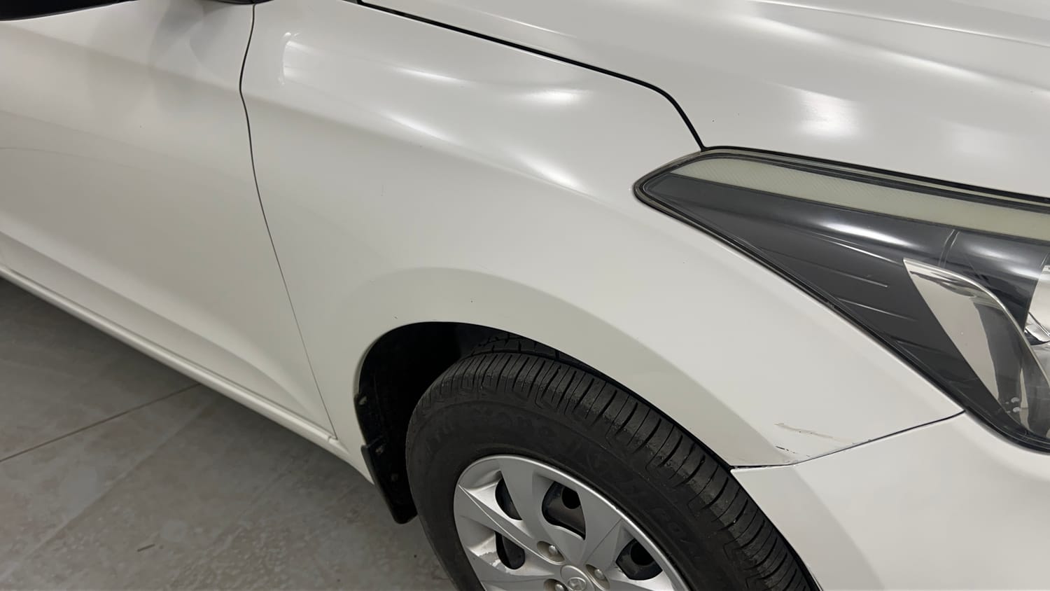 Used 2018 Hyundai Elite i20 Sportz 1.2 Petrol Manual dents MINOR SCRATCH