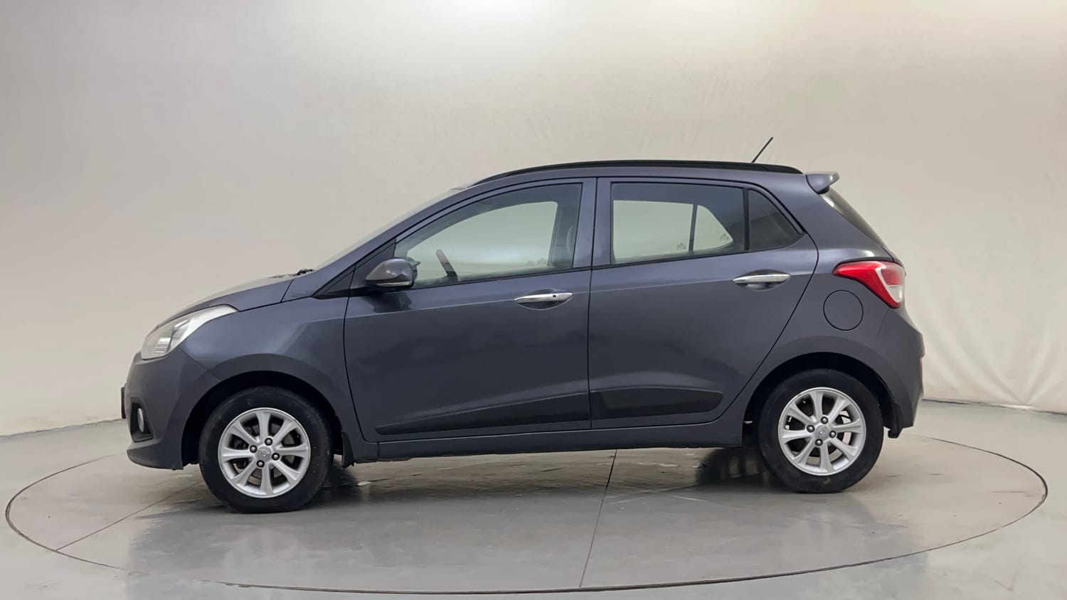 Used 2014 Hyundai Grand i10 Asta 1.2 Kappa VTVT Petrol Manual exterior LEFT SIDE VIEW