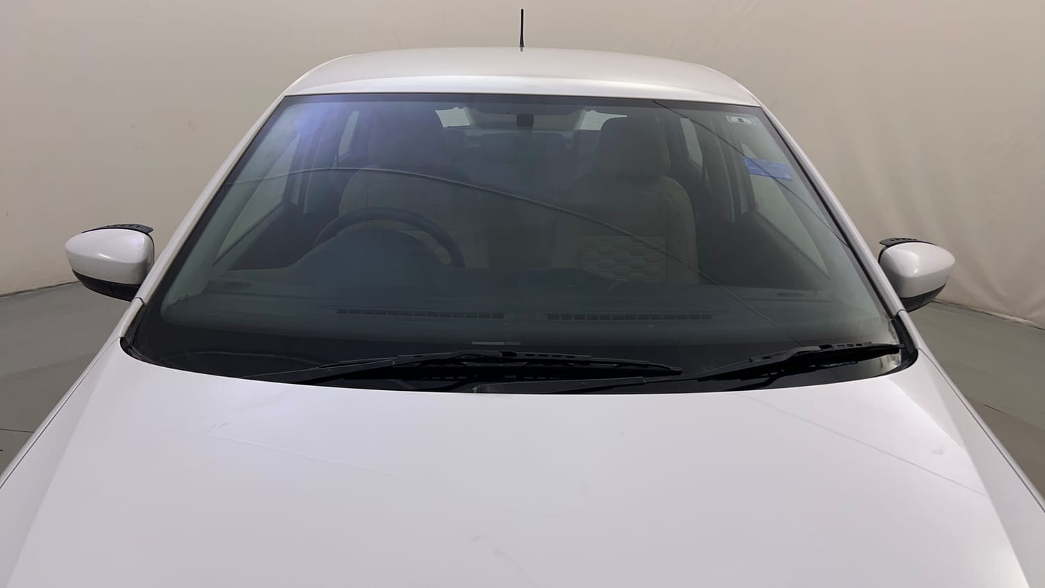 Used 2015 Volkswagen Polo Comfortline 1.2L (P) Petrol Manual exterior FRONT WINDSHIELD VIEW