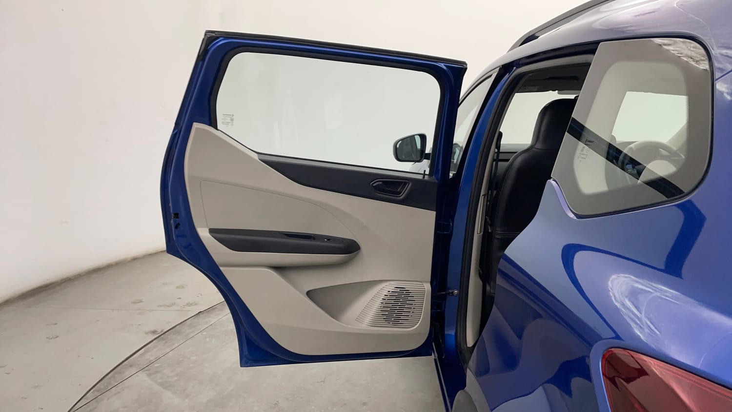 Used 2020 Renault Triber RXT Petrol Manual interior LEFT REAR DOOR OPEN VIEW