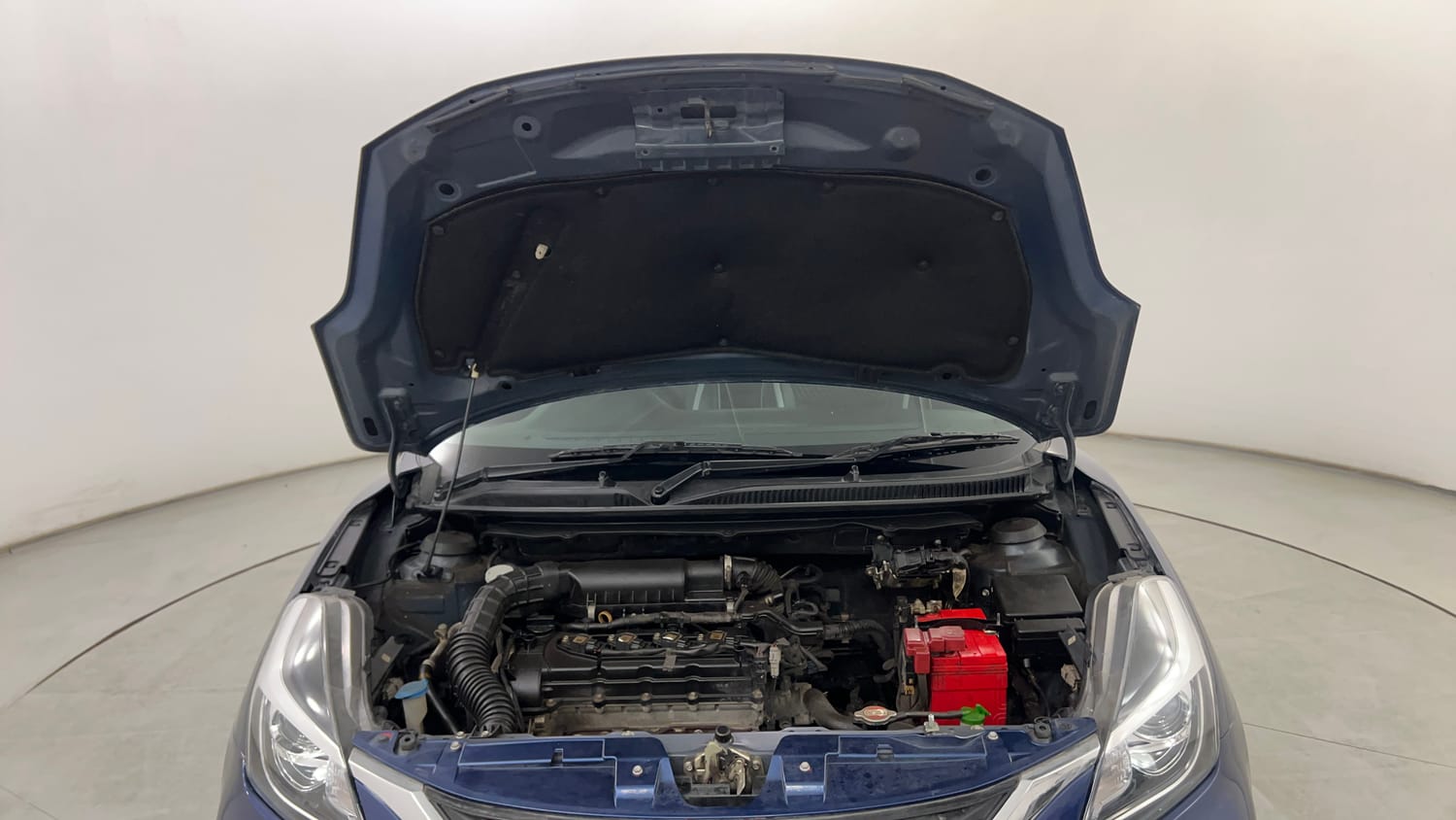 Used 2019 Maruti Suzuki Baleno Zeta Petrol Manual engine ENGINE & BONNET OPEN FRONT VIEW