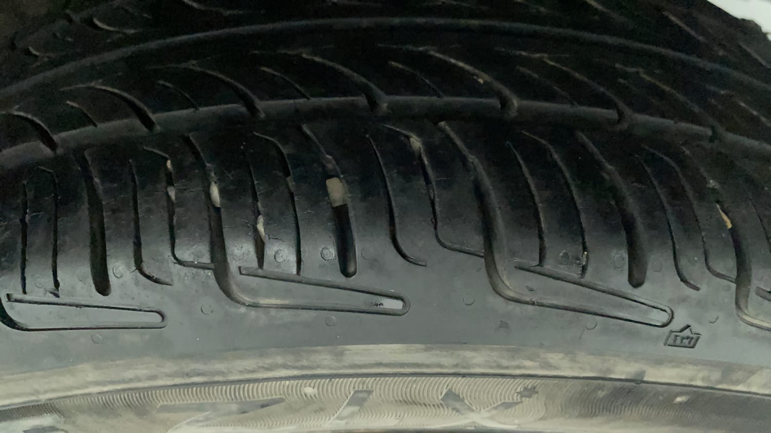 Used 2019 Honda Amaze 1.2 S MT Petrol Petrol Manual tyres LEFT REAR TYRE TREAD VIEW