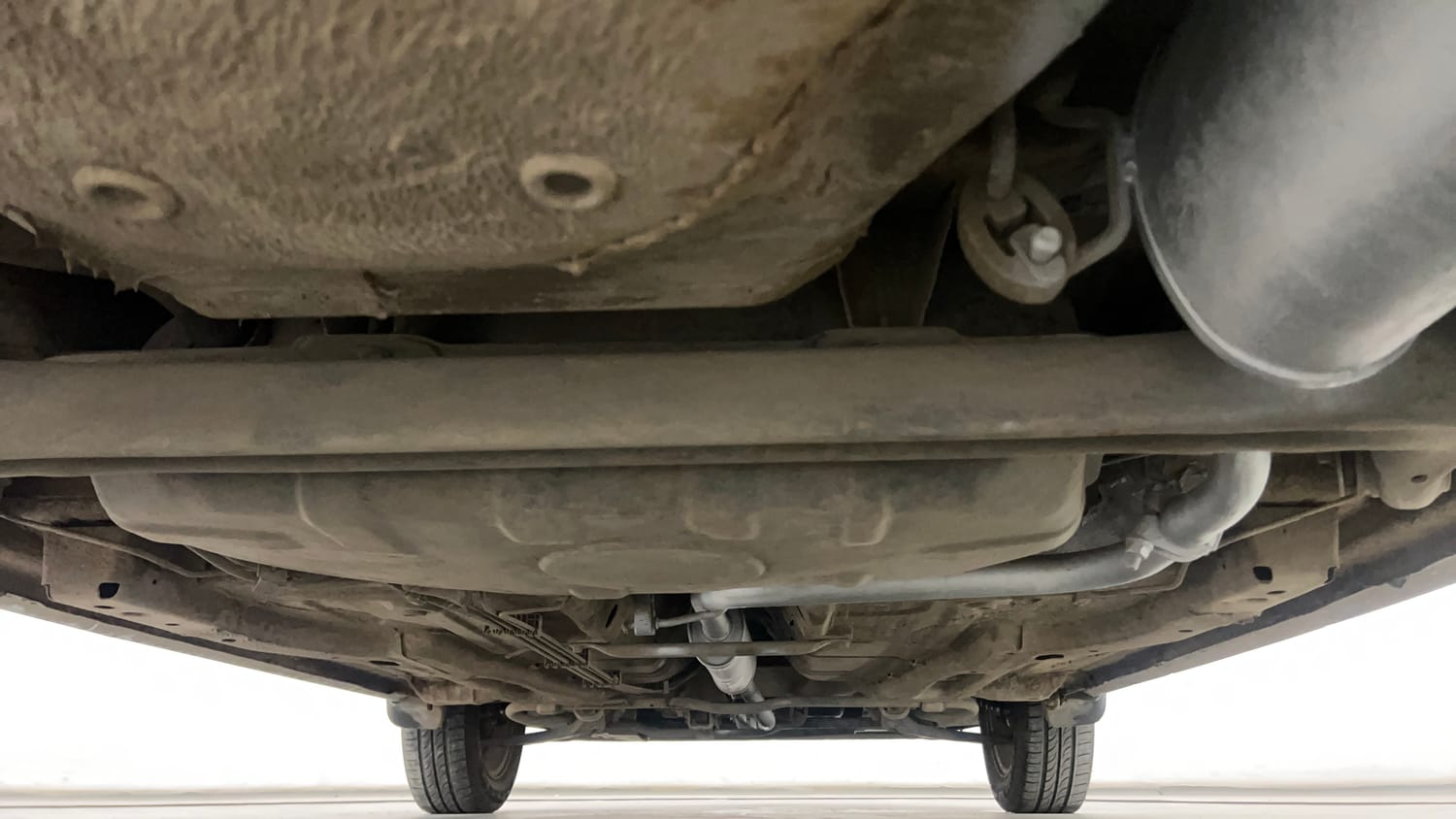 Used 2018 Tata Tiago Revotron XZA Petrol Automatic extra REAR UNDERBODY VIEW (TAKEN FROM REAR)