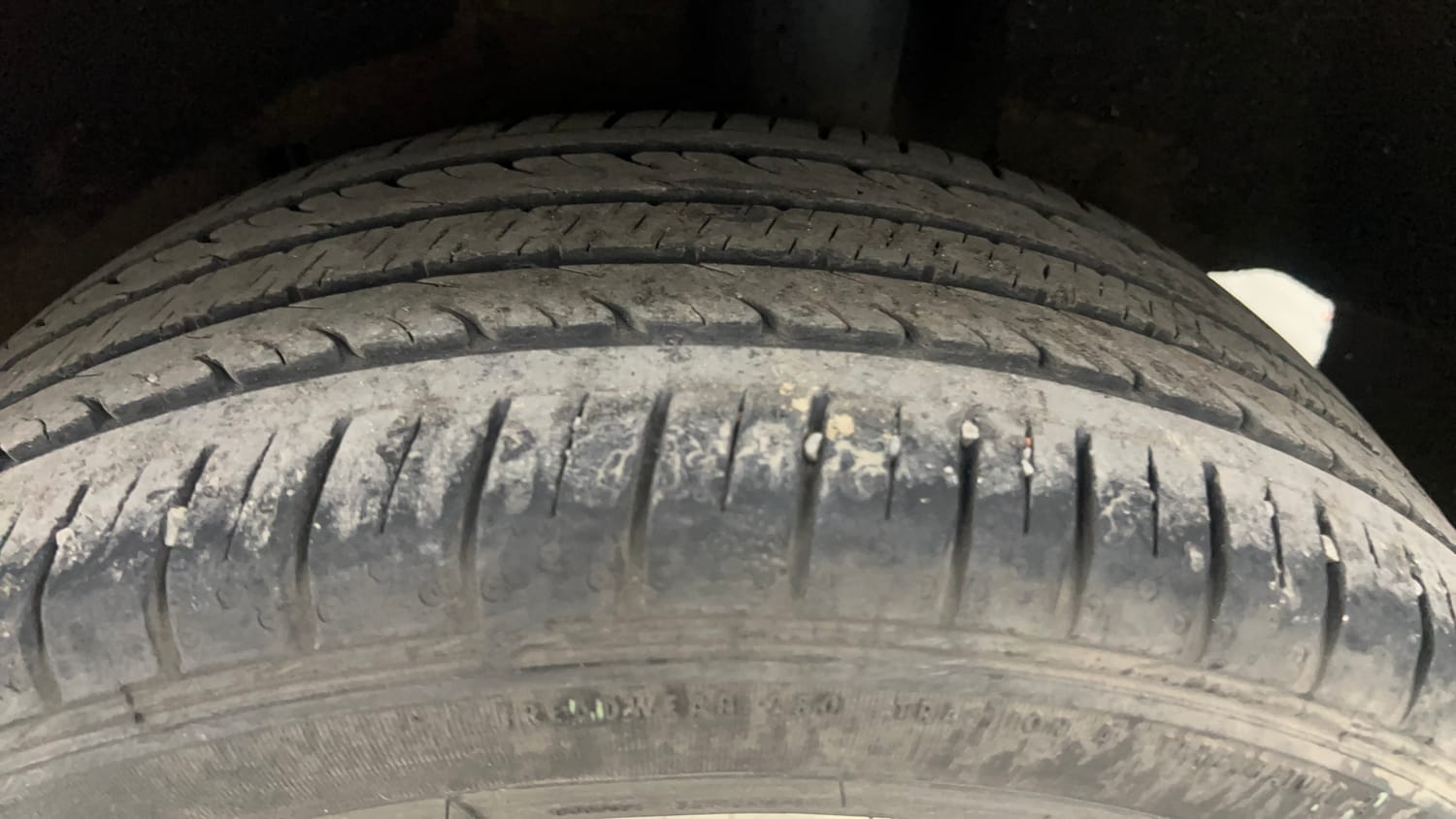 Used 2019 Maruti Suzuki Baleno Zeta Petrol Manual tyres LEFT REAR TYRE TREAD VIEW