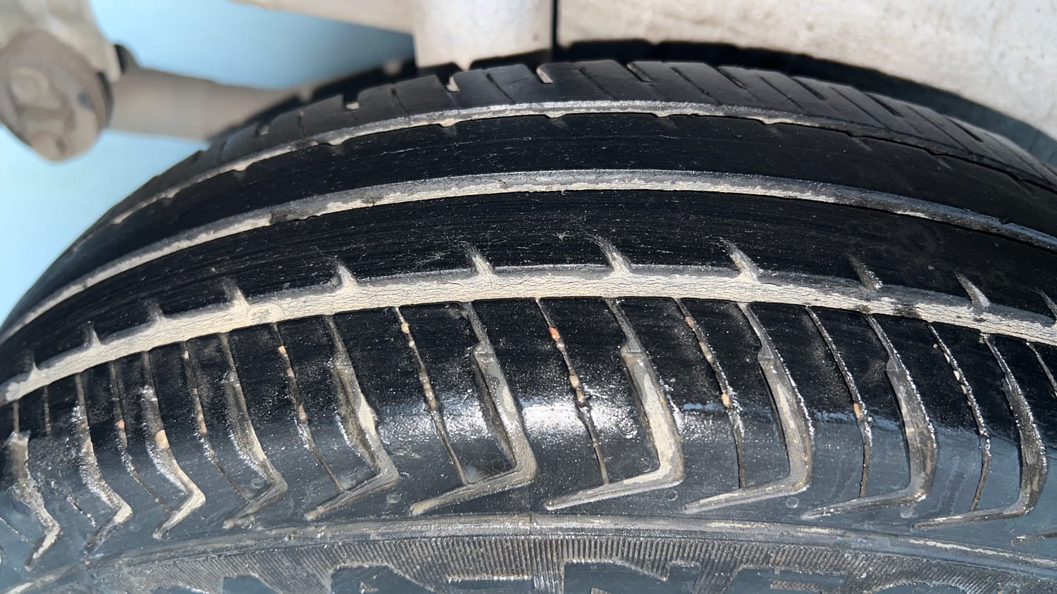 Used 2023 Maruti Suzuki Alto K10 VXi AGS Petrol Automatic tyres RIGHT REAR TYRE TREAD VIEW