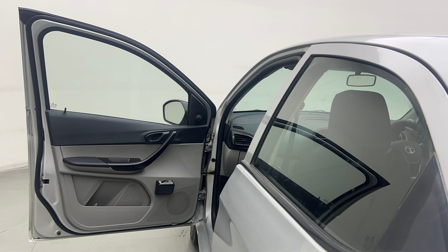 Used 2019 Tata Tiago Revotron XE Petrol Manual interior LEFT FRONT DOOR OPEN VIEW