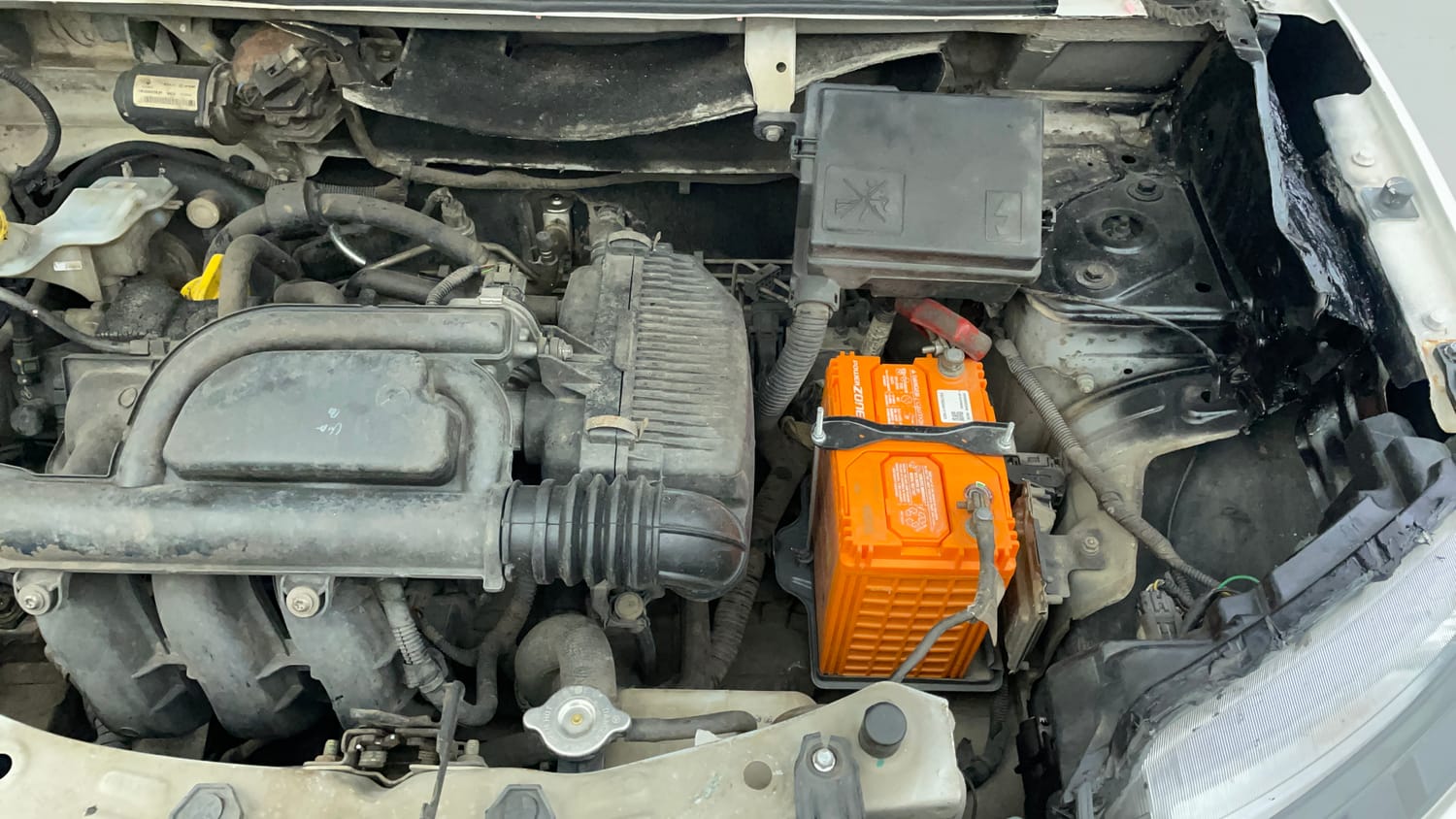Used 2021 Renault Kwid RXT Petrol Manual engine ENGINE LEFT SIDE VIEW