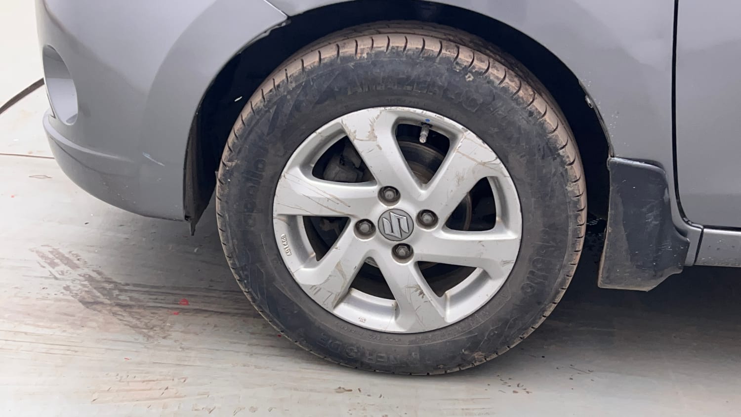 Used 2017 Maruti Suzuki Celerio ZXi Opt Petrol Manual tyres LEFT FRONT TYRE RIM VIEW