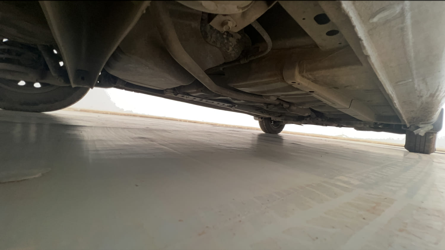 Used 2016 Hyundai i10 Sportz 1.1 iRDE2 Petrol Manual extra REAR RIGHT UNDERBODY VIEW