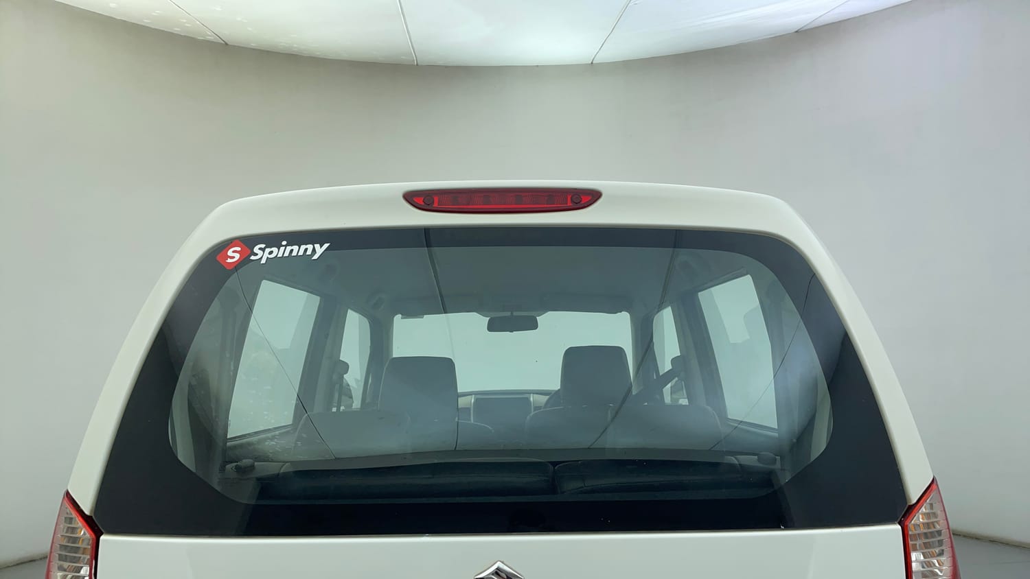 Used 2017 Maruti Suzuki Wagon R LXI Petrol Manual exterior BACK WINDSHIELD VIEW
