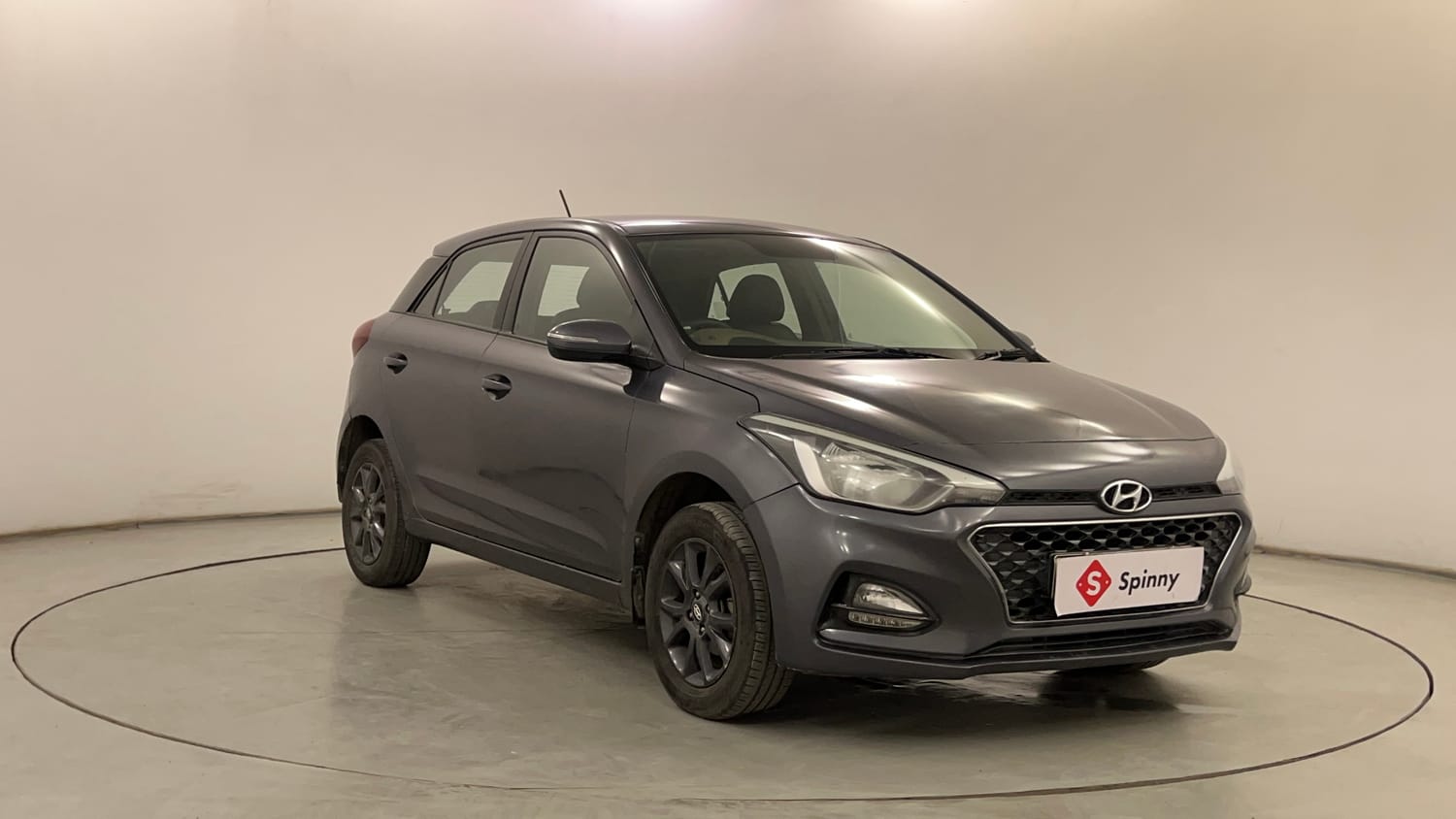 Used 2019 Hyundai Elite i20 Sportz Plus 1.2 Petrol Manual exterior RIGHT FRONT CORNER VIEW
