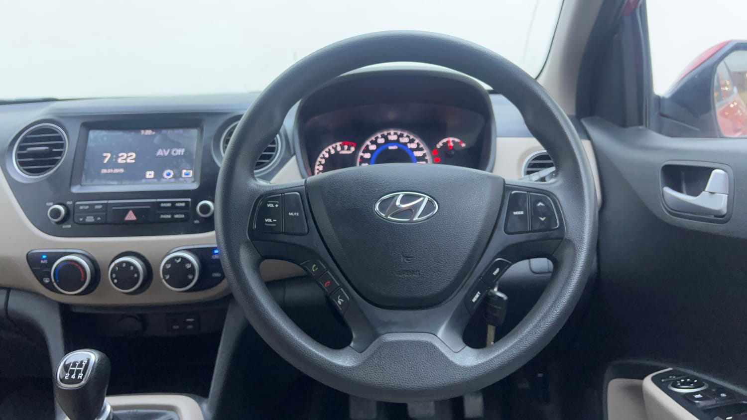 Used 2017 Hyundai Grand i10 Sportz (O) 1.2 Kappa VTVT Petrol Manual interior STEERING VIEW