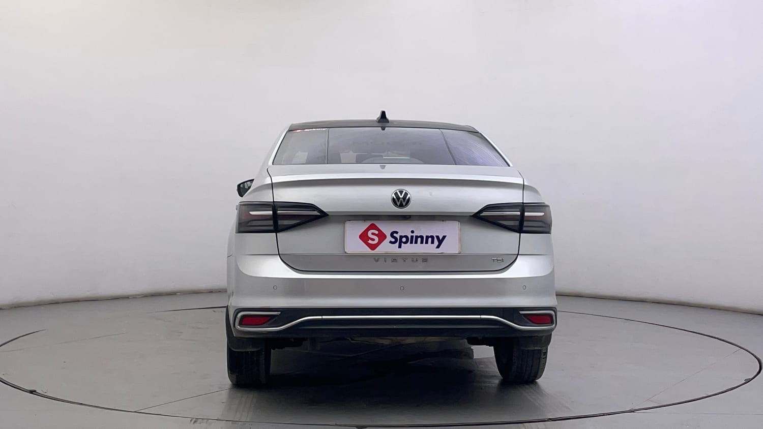 Used 2022 Volkswagen Virtus Highline 1.0 TSI MT Petrol Manual exterior BACK VIEW