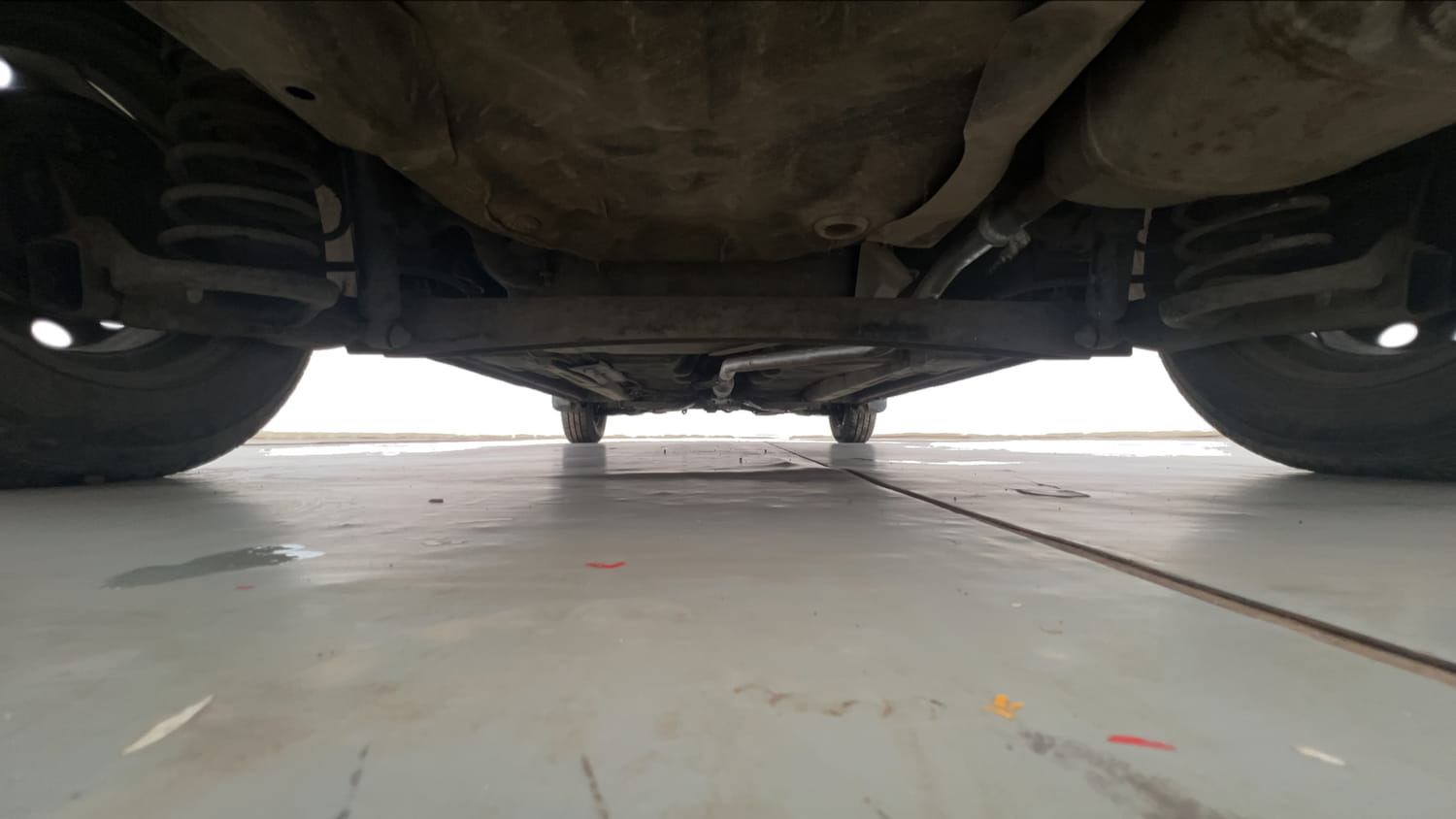 Used 2016 Hyundai i10 Magna 1.1 iRDE2 Petrol Manual extra REAR UNDERBODY VIEW (TAKEN FROM REAR)