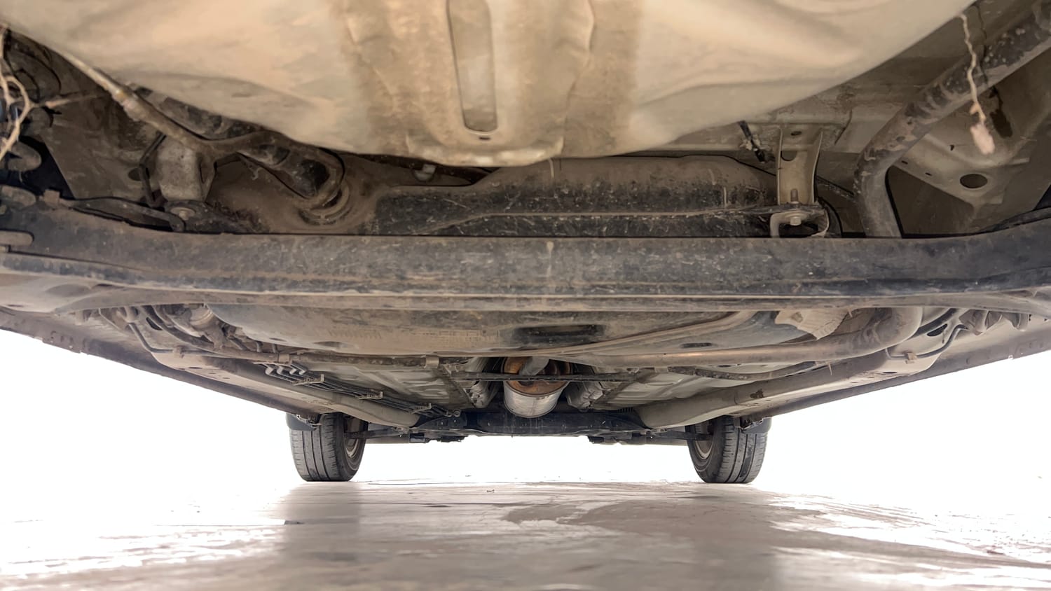 Used 2018 Maruti Suzuki Dzire ZXi Petrol Manual extra REAR UNDERBODY VIEW (TAKEN FROM REAR)