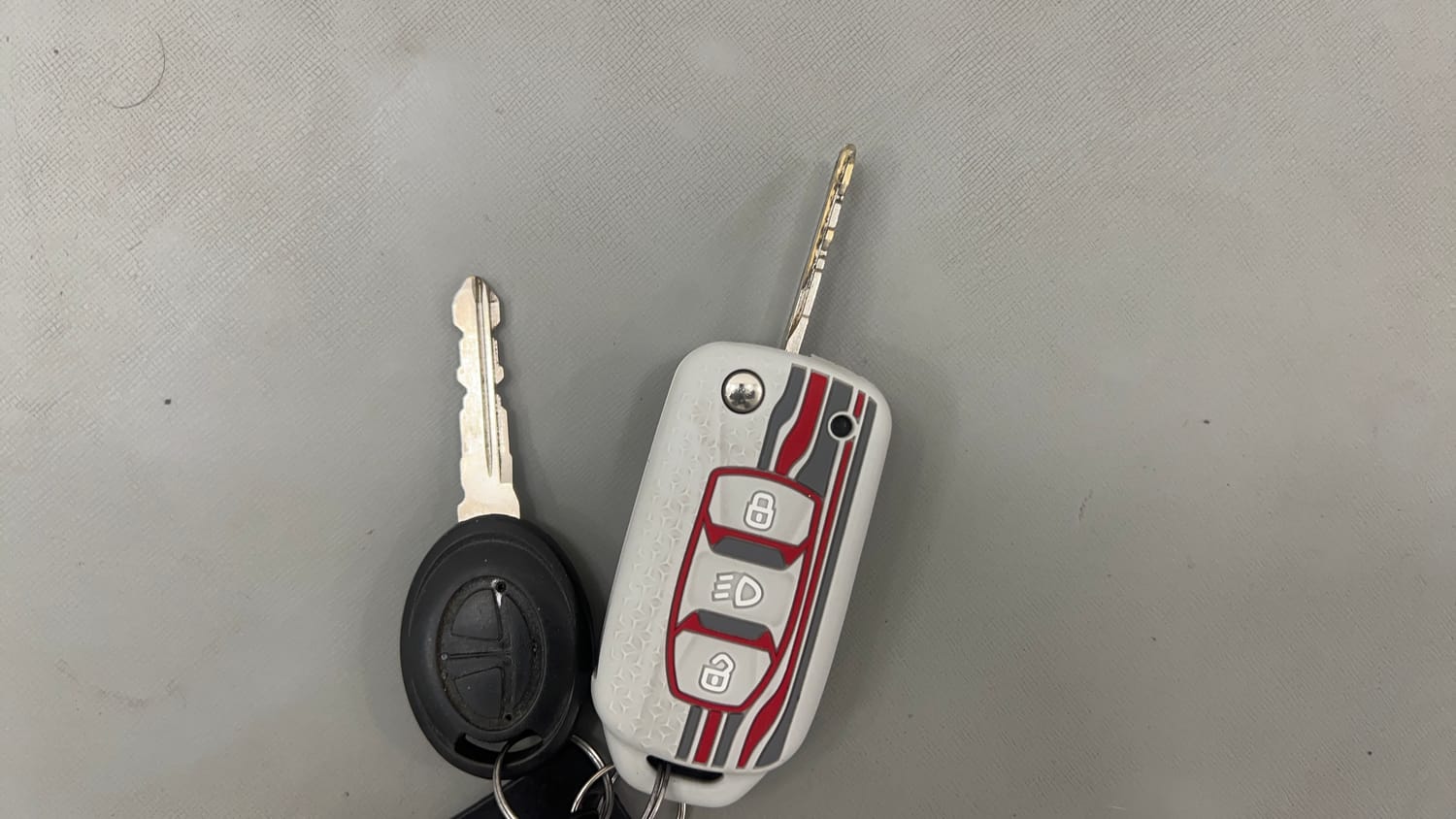 Used 2018 Tata Tiago Revotron XZA Petrol Automatic extra CAR KEY VIEW