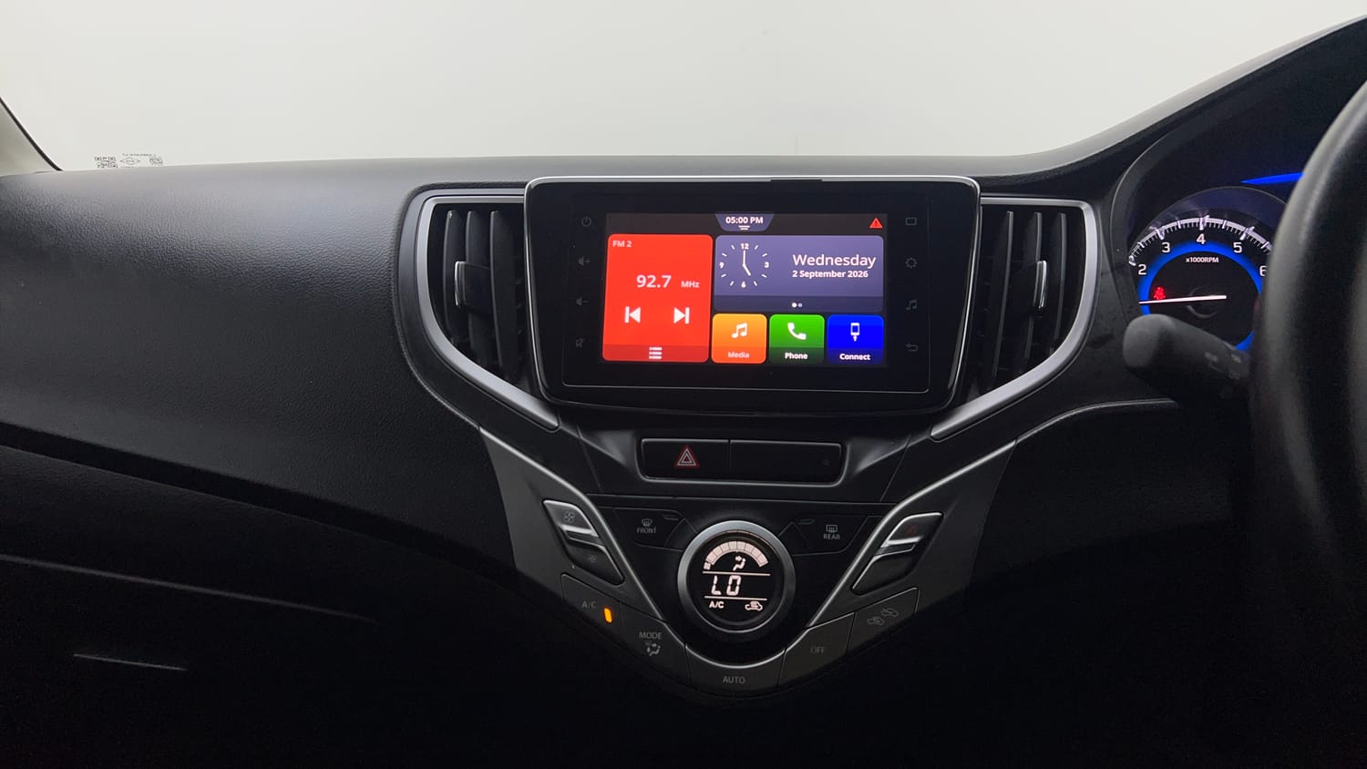 Used 2019 Toyota Glanza G CVT Petrol Automatic interior MUSIC SYSTEM & AC CONTROL VIEW