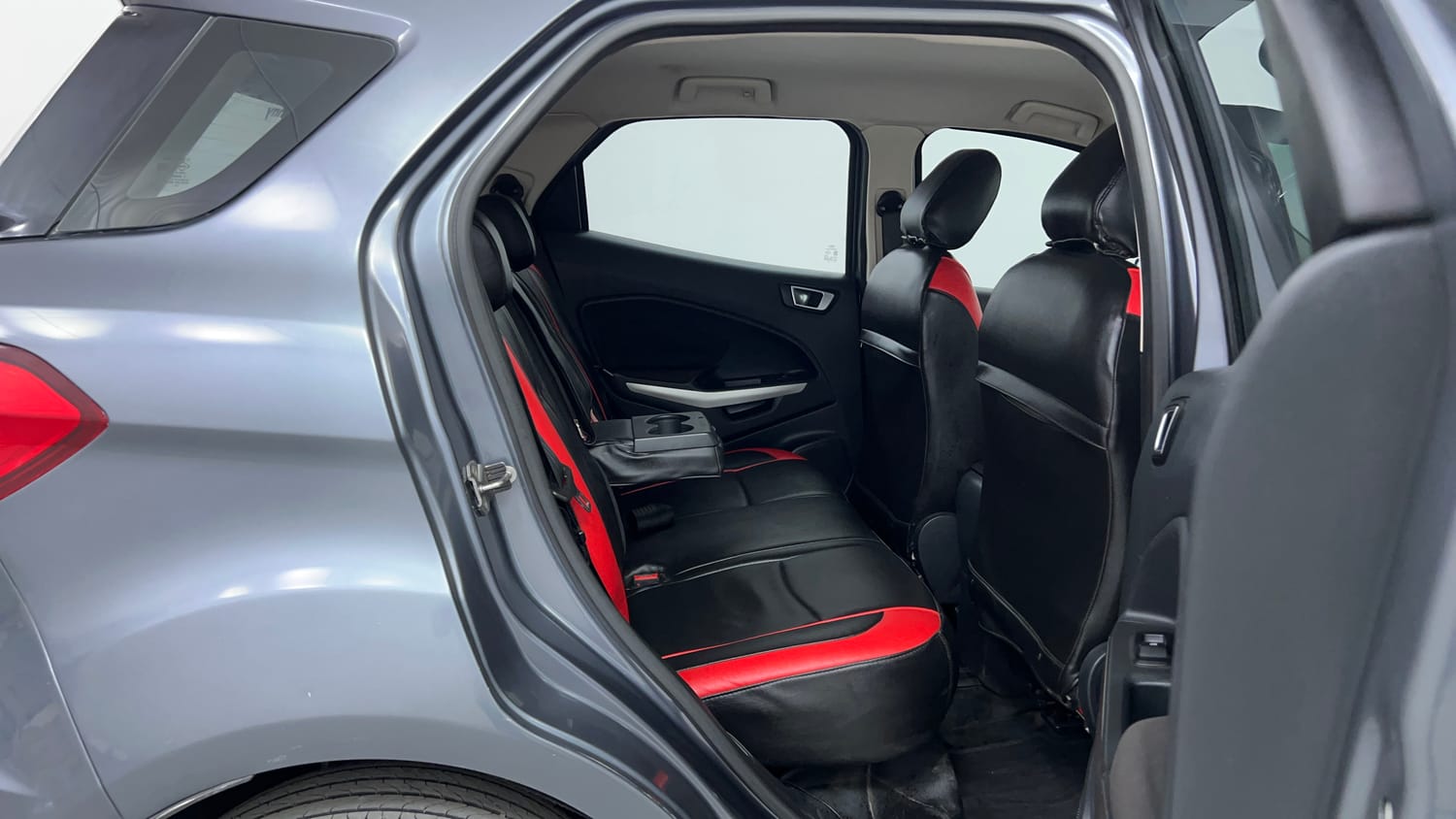 Used 2018 Ford EcoSport Titanium 1.5L TDCi Diesel Manual interior RIGHT SIDE REAR DOOR CABIN VIEW