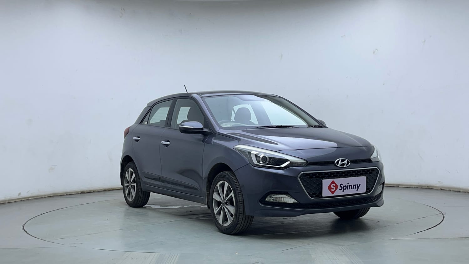 Used 2016 Hyundai Elite i20 Asta 1.2 Petrol Manual exterior RIGHT FRONT CORNER VIEW