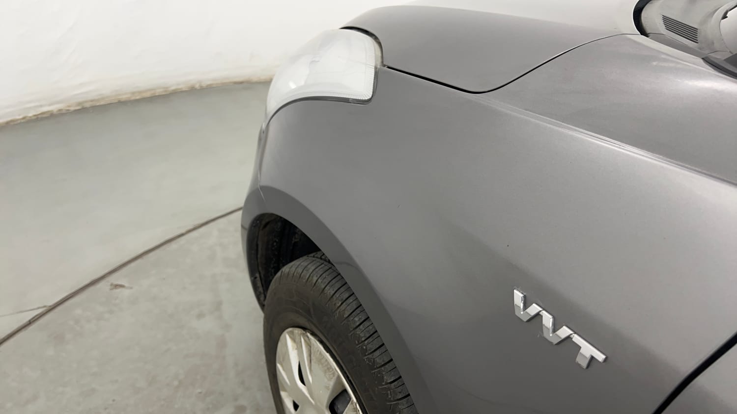 Used 2014 Maruti Suzuki Swift VXi Petrol Manual dents MINOR SCRATCH