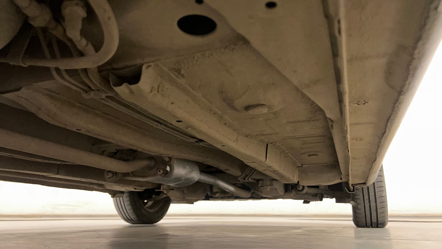 Used 2014 Chevrolet Beat LT Petrol Petrol Manual extra REAR RIGHT UNDERBODY VIEW