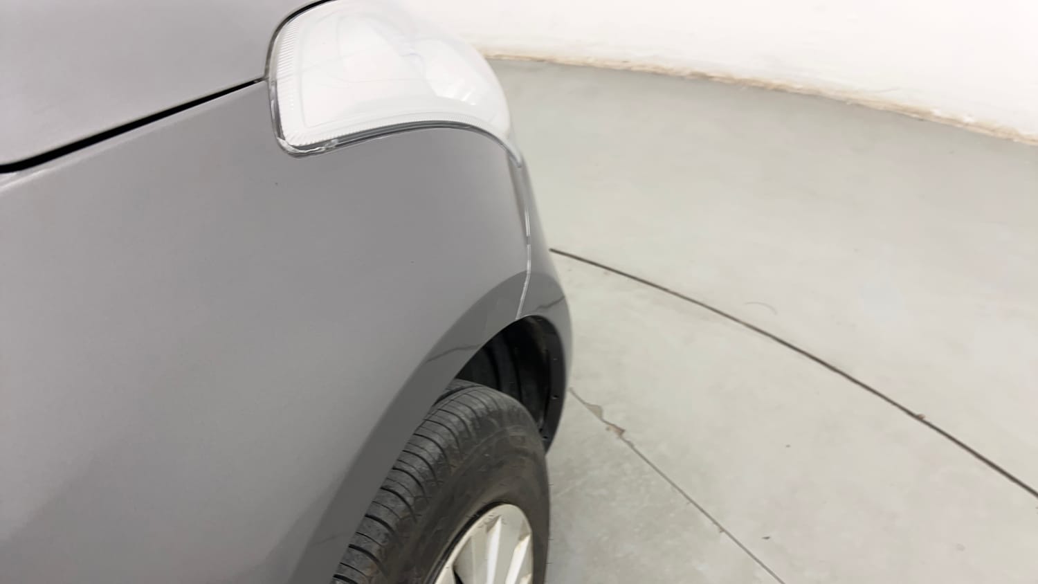 Used 2014 Maruti Suzuki Swift VXi Petrol Manual dents MINOR SCRATCH