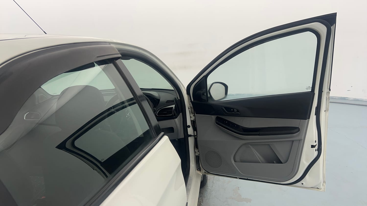 Used 2022 Tata Tiago XZ Petrol Manual interior RIGHT FRONT DOOR OPEN VIEW