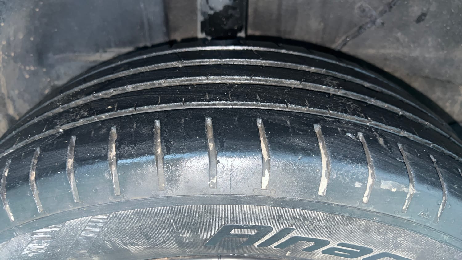 Used 2023 Tata Punch Creative AMT Petrol Automatic tyres RIGHT REAR TYRE TREAD VIEW