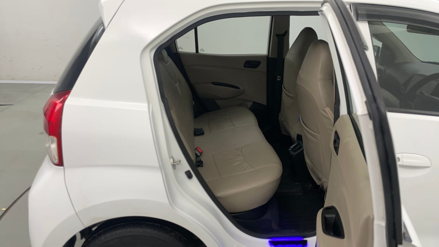 Used 2021 Hyundai Santro Magna Petrol Manual interior RIGHT SIDE REAR DOOR CABIN VIEW