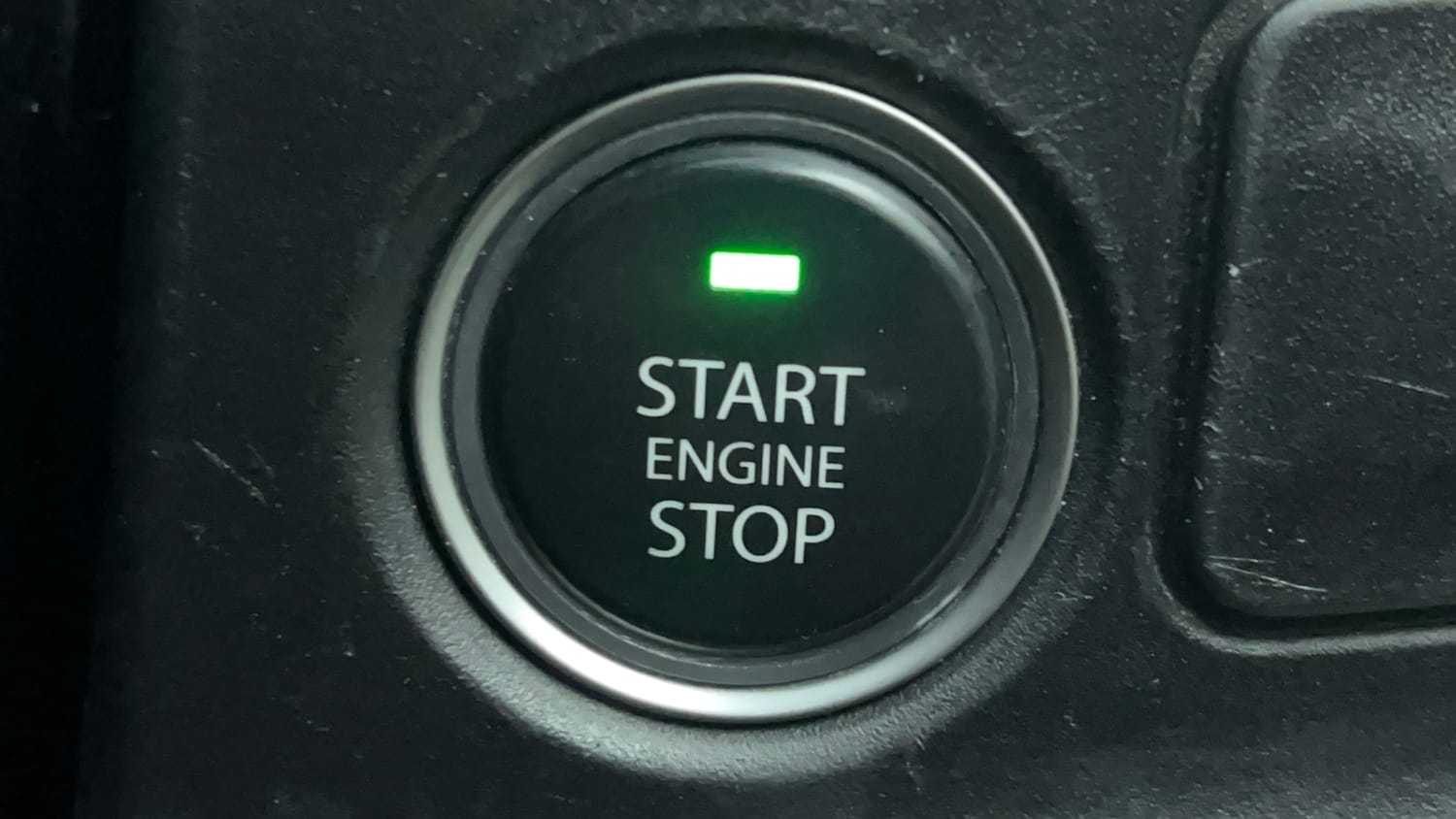 Used 2024 Tata Altroz XZ iCNG Cng Manual top_features Keyless start