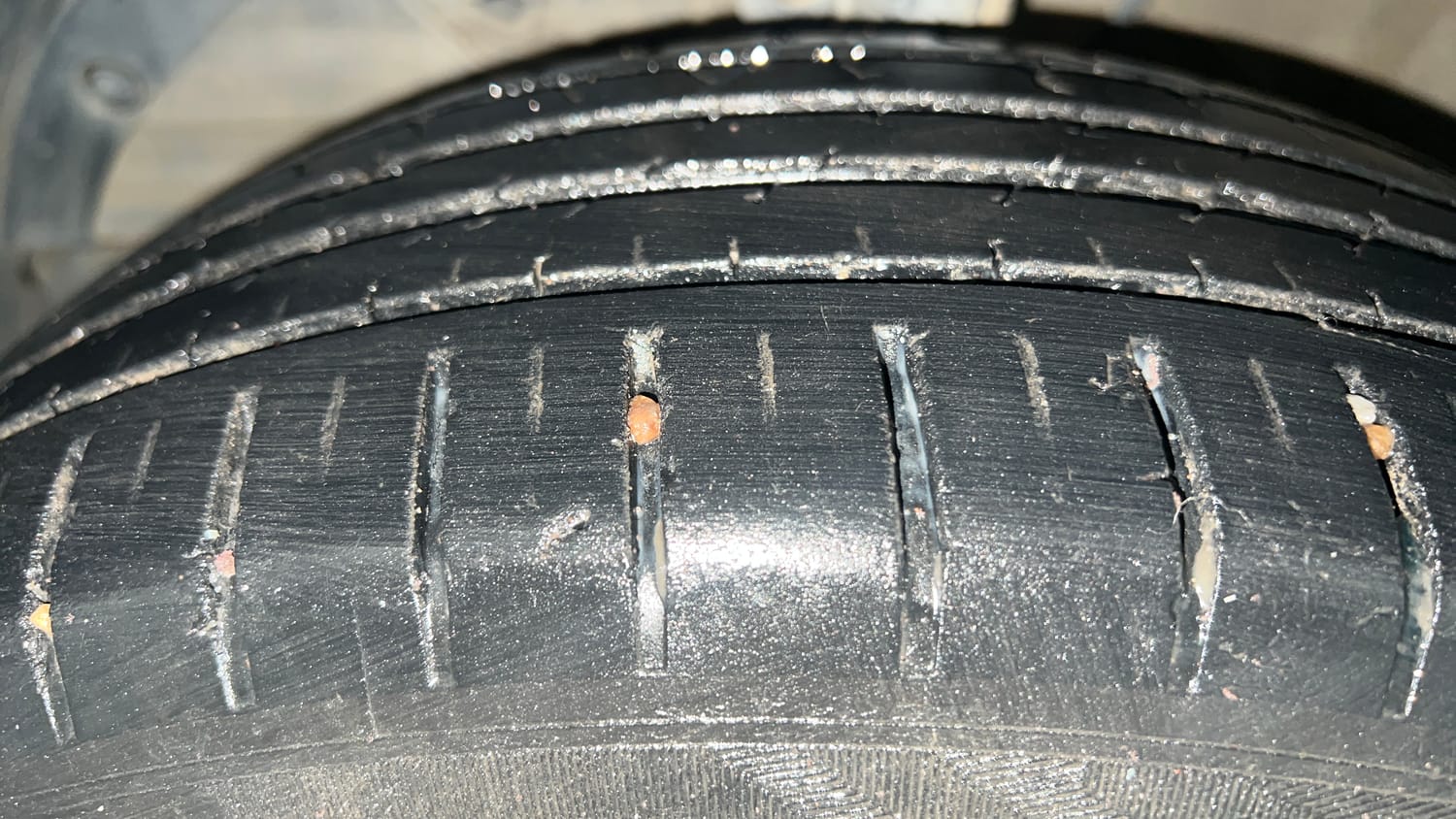 Used 2024 Maruti Suzuki Baleno Alpha MT Petrol Manual tyres LEFT FRONT TYRE TREAD VIEW