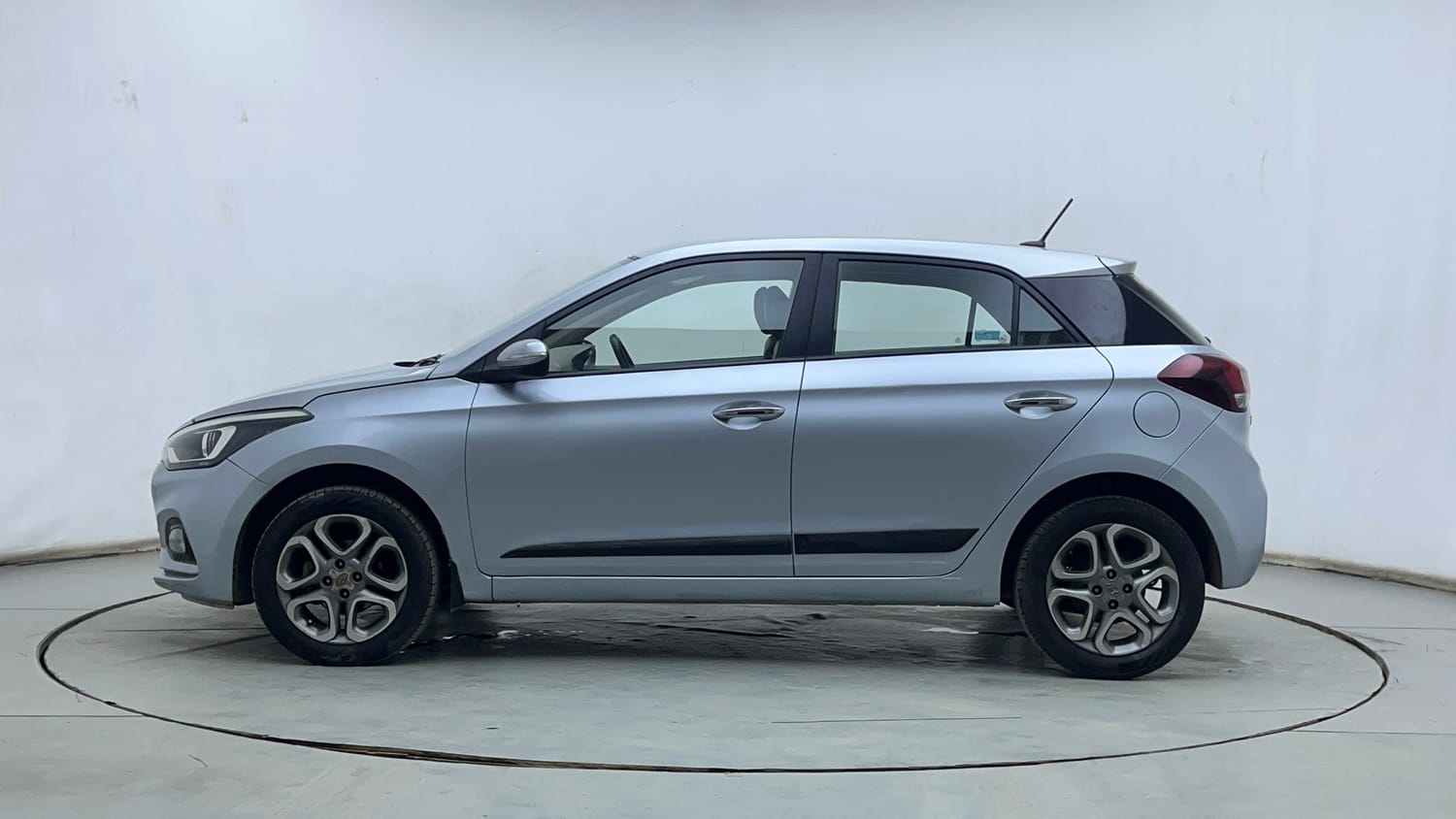 Used 2020 Hyundai Elite i20 Asta 1.2 (O) CVT Petrol Automatic exterior LEFT SIDE VIEW