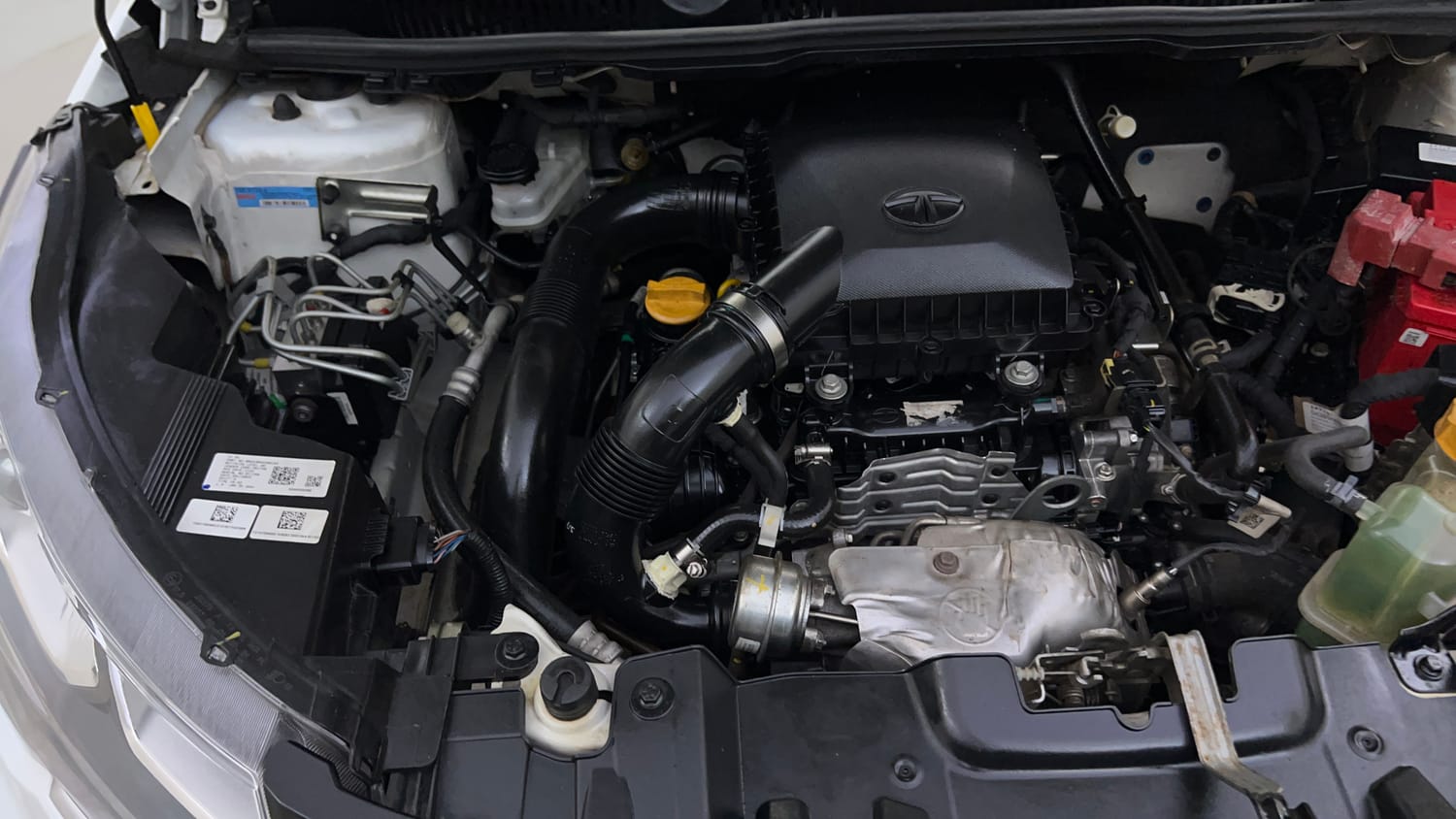 Used 2023 Tata Nexon XZA Plus Petrol Automatic engine ENGINE RIGHT SIDE VIEW