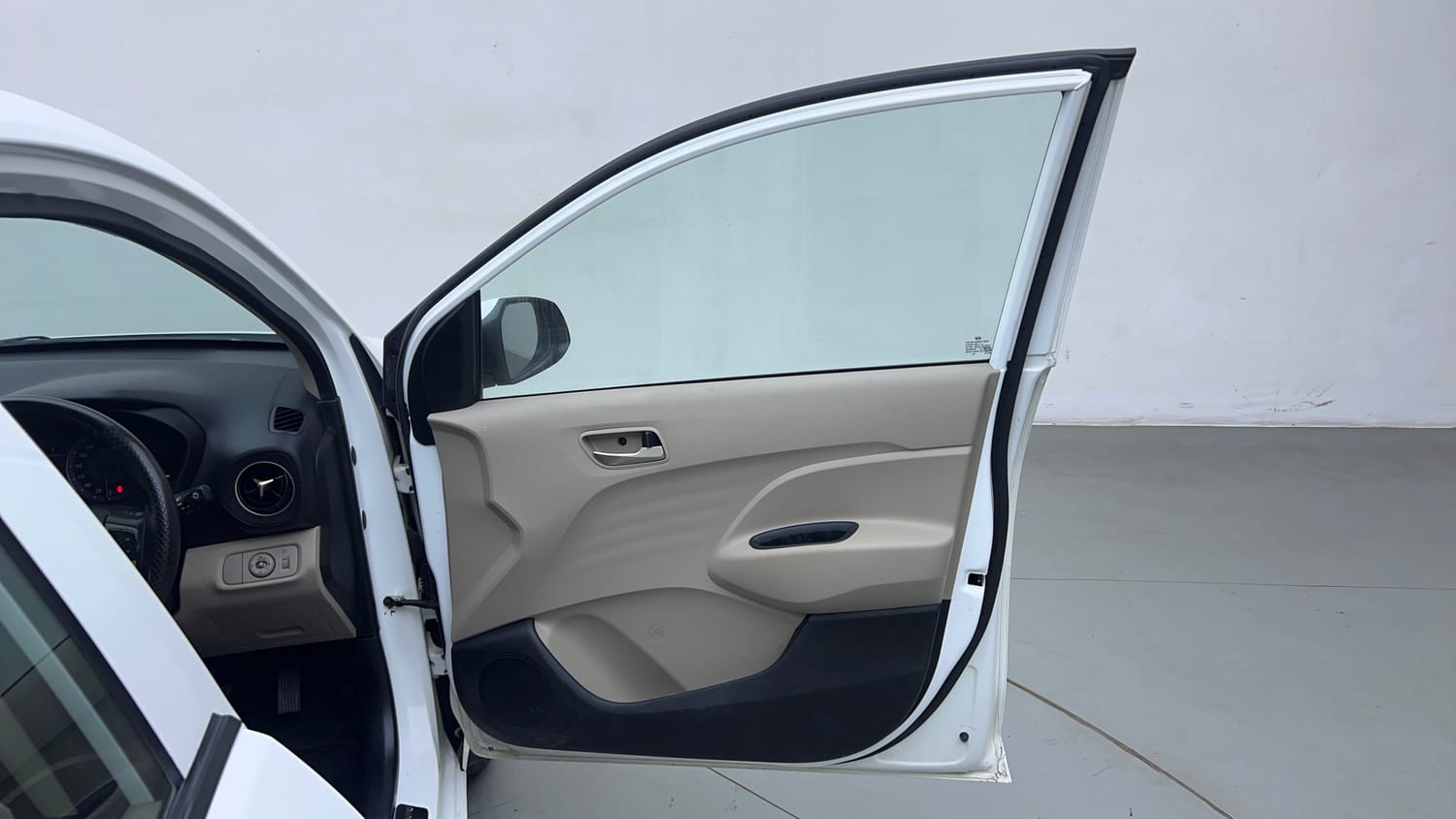 Used 2021 Hyundai Santro Asta AMT Petrol Automatic interior RIGHT FRONT DOOR OPEN VIEW