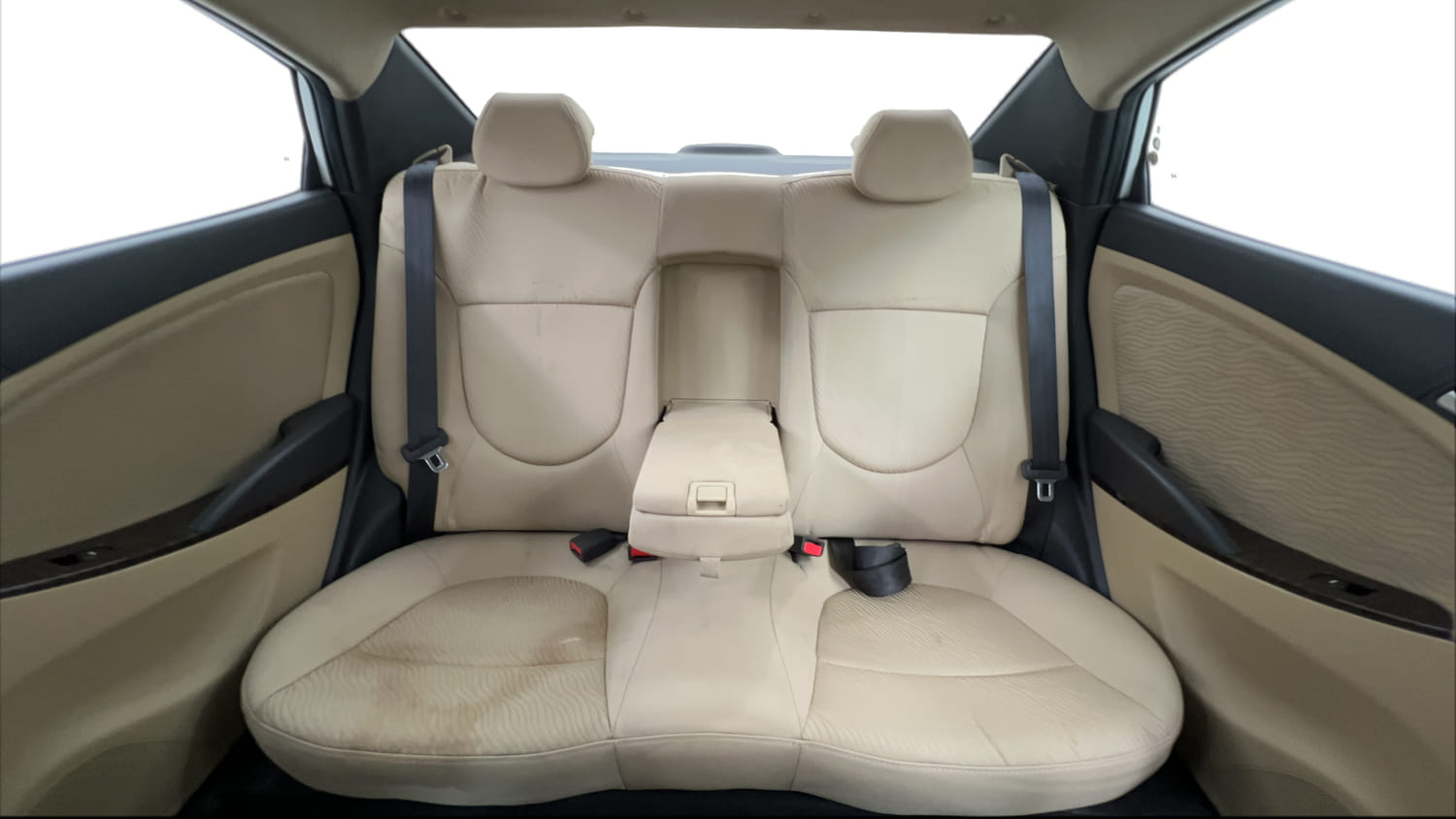 Used 2013 Hyundai Verna Fluidic 1.6 VTVT SX Petrol Manual interior REAR SEAT CONDITION VIEW