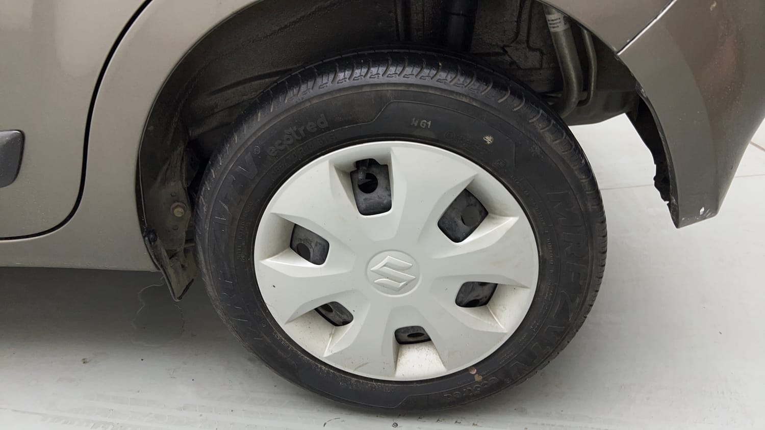 Used 2023 Maruti Suzuki Wagon R VXI 1.0 Petrol Manual tyres LEFT REAR TYRE RIM VIEW