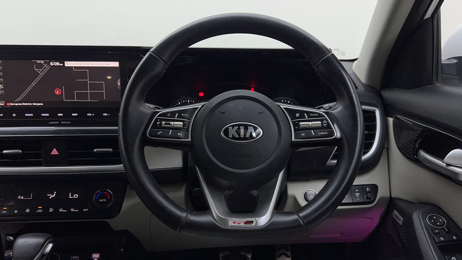 Used 2019 kia Seltos GTX Plus DCT 1.4 Petrol Automatic interior STEERING VIEW