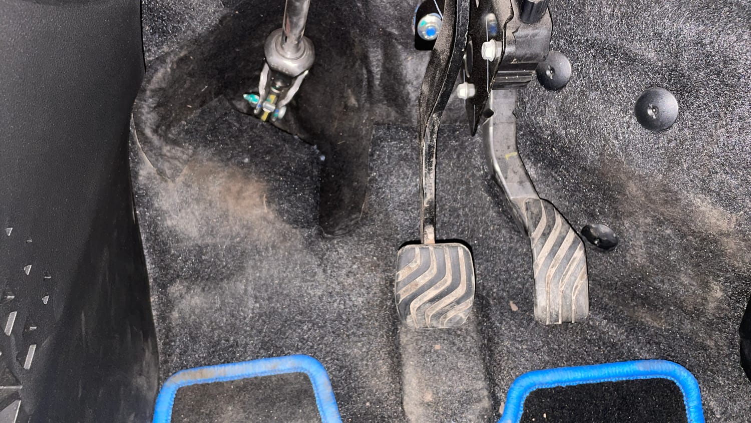 Used 2022 Renault Kiger RXZ AMT Petrol Automatic interior PEDALS VIEW