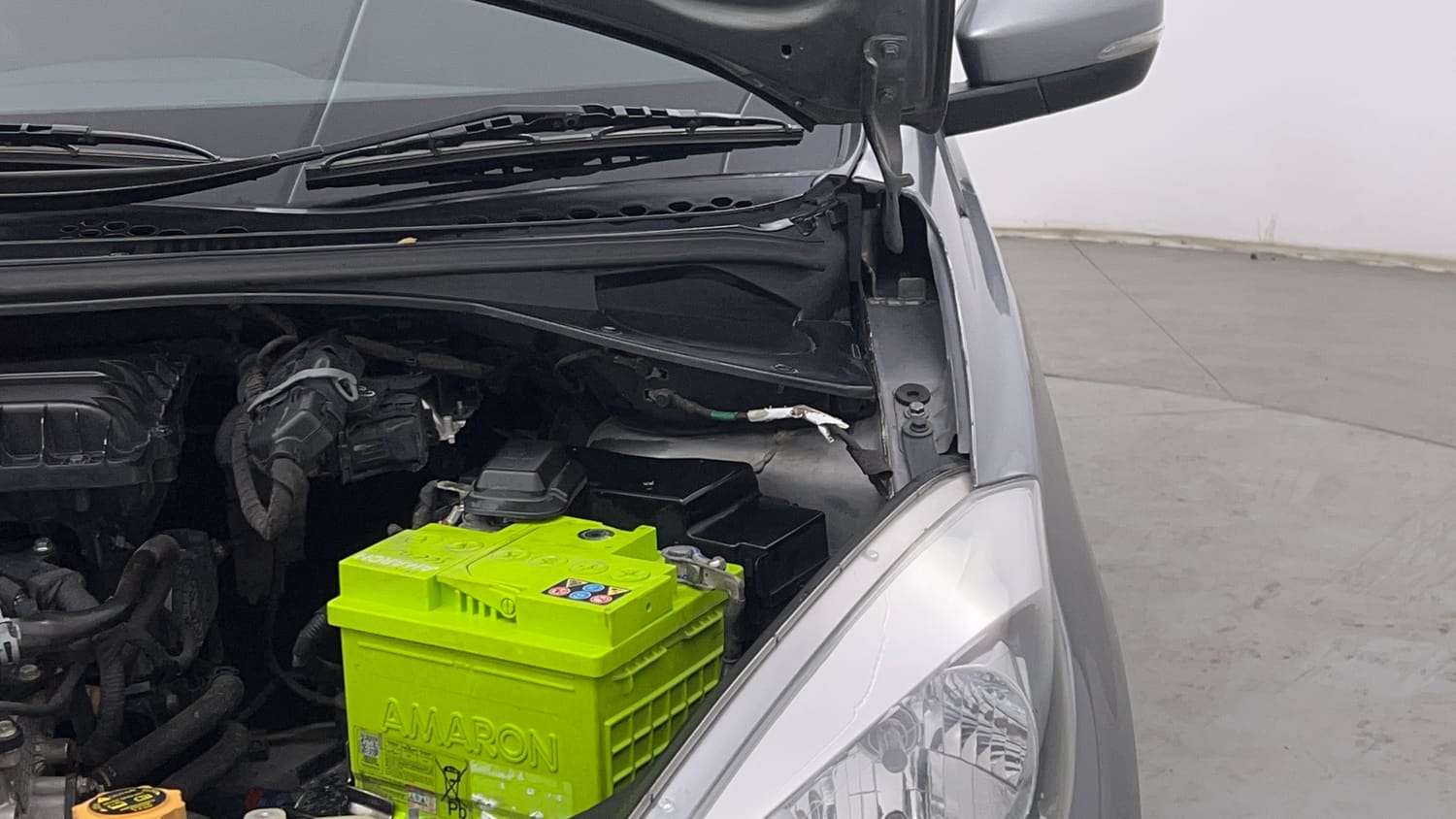 Used 2019 Tata Tiago Revotron XZ Petrol Manual engine ENGINE LEFT SIDE HINGE & APRON VIEW