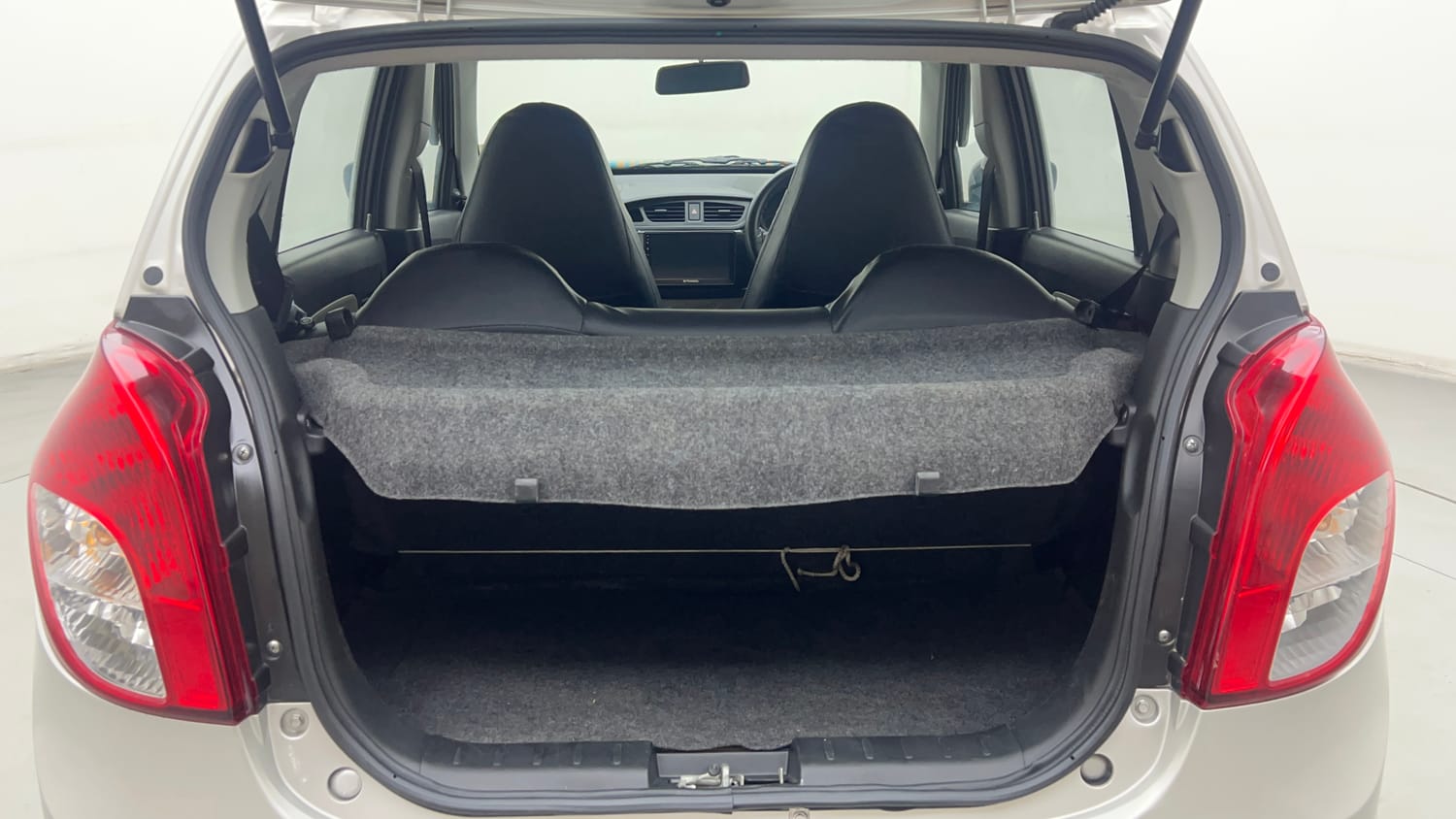 Used 2020 Maruti Suzuki Alto 800 VXi Petrol Manual interior DICKY INSIDE VIEW