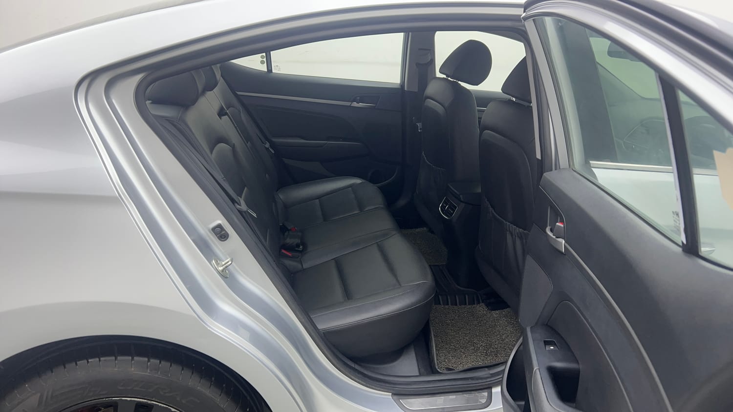 Used 2019 Hyundai Elantra 2.0 SX (O) AT Petrol Automatic interior RIGHT SIDE REAR DOOR CABIN VIEW