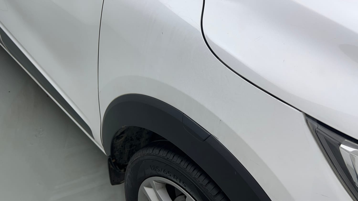 Used 2021 Renault Triber RXZ Petrol Manual dents MINOR DENT