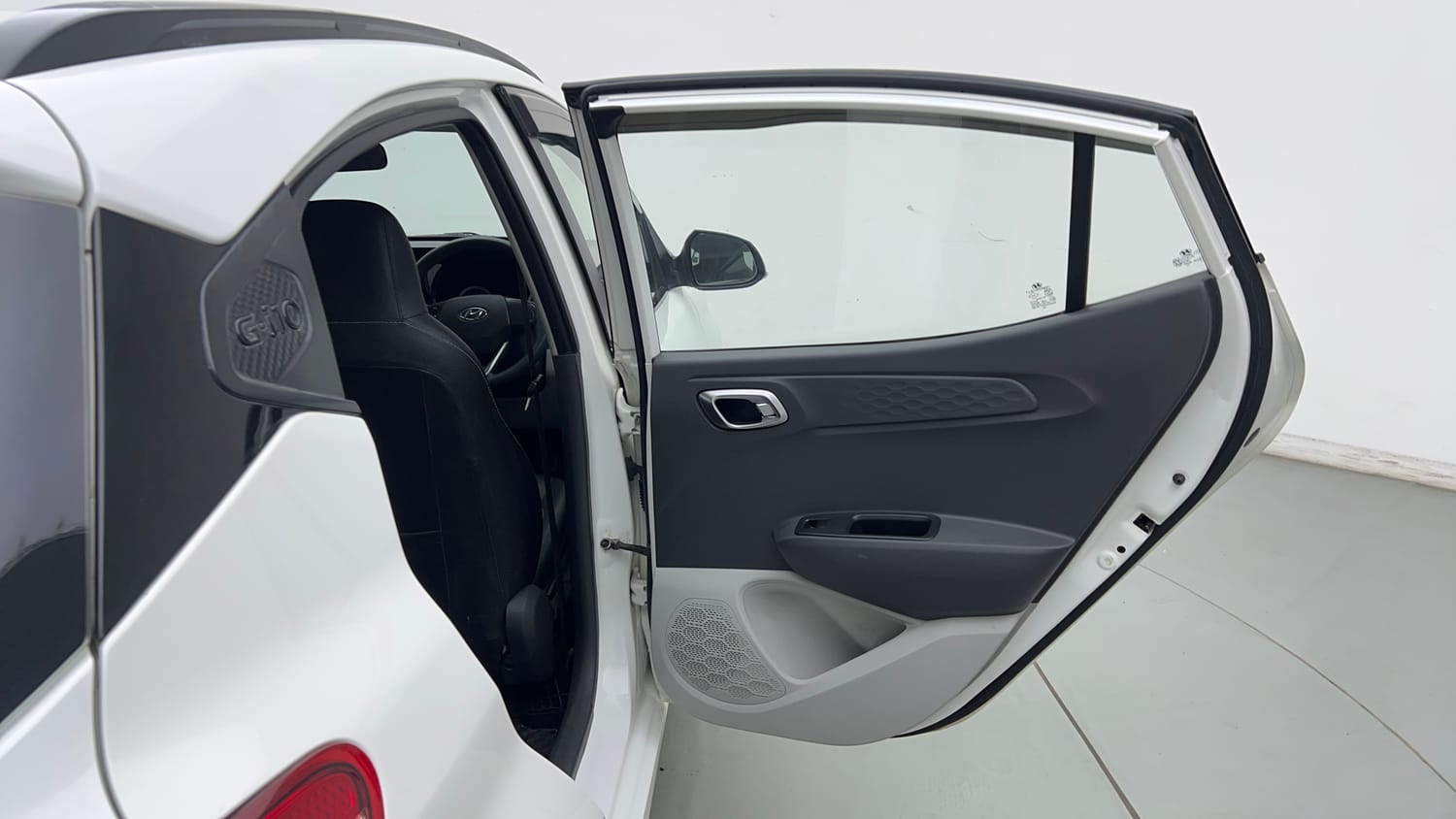 Used 2022 Hyundai Grand i10 Nios Sportz 1.2 Kappa VTVT CNG Cng Manual interior RIGHT REAR DOOR OPEN VIEW