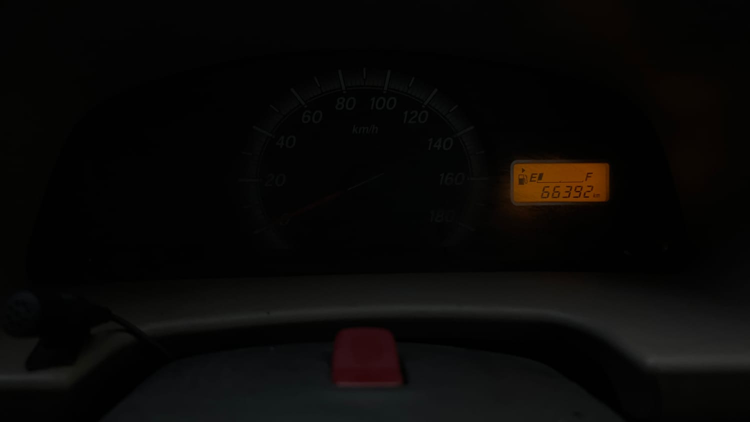 Used 2016 Maruti Suzuki Eeco 5 STR WITH A/C+HTR Petrol Manual interior CLUSTERMETER VIEW