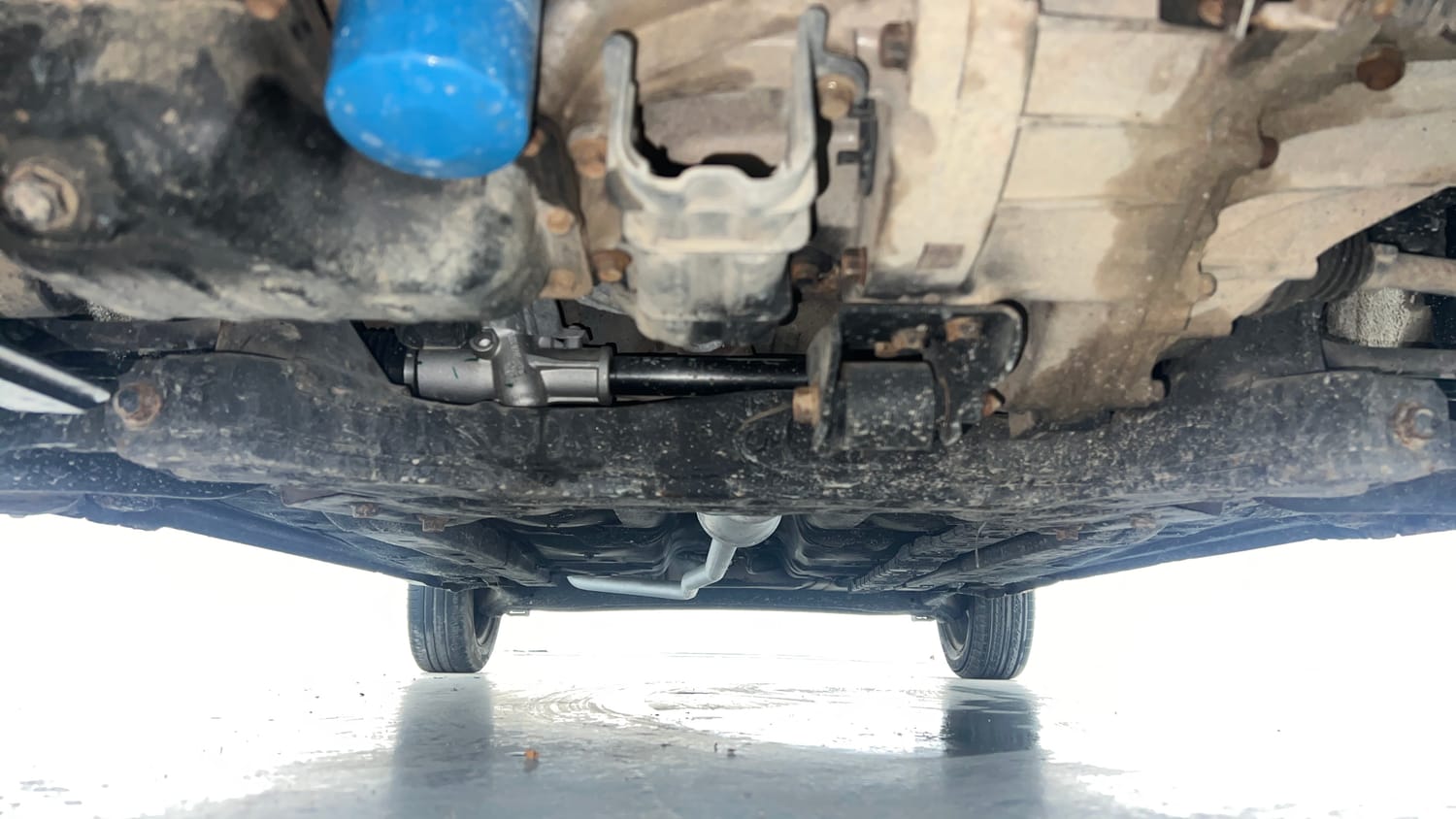 Used 2014 Hyundai Grand i10 Magna 1.2 Kappa VTVT Petrol Manual extra FRONT LEFT UNDERBODY VIEW