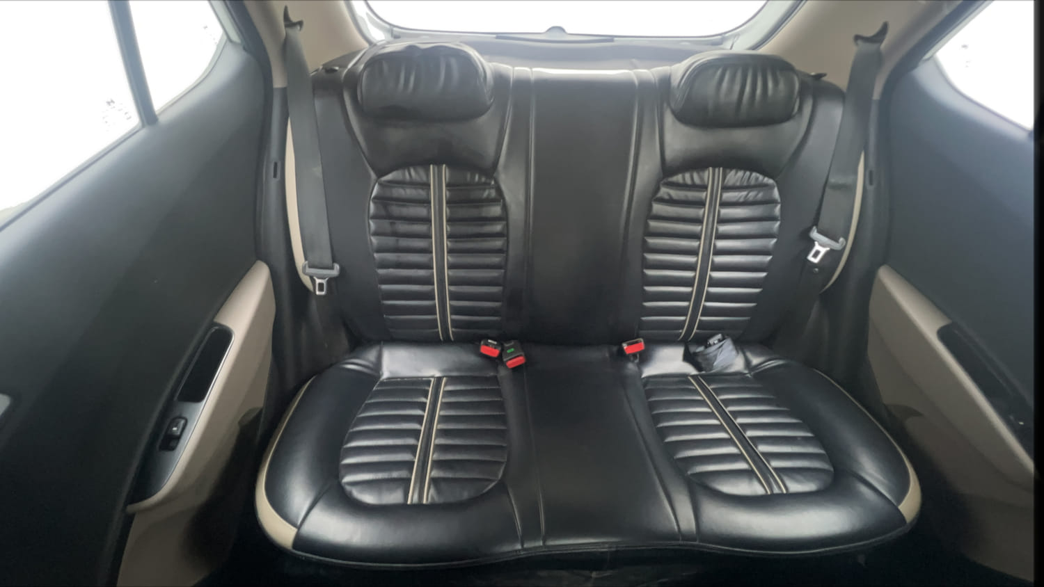 Used 2019 Hyundai Grand i10 Sportz 1.2 Kappa VTVT CNG (Outside Fitted) Cng Manual interior REAR SEAT CONDITION VIEW