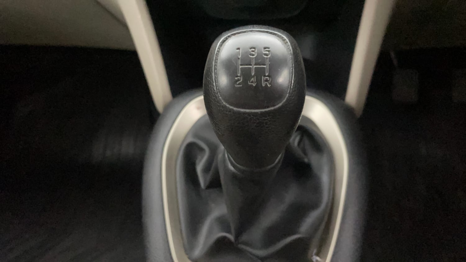 Used 2021 Hyundai Santro Magna Petrol Manual interior GEAR  KNOB VIEW