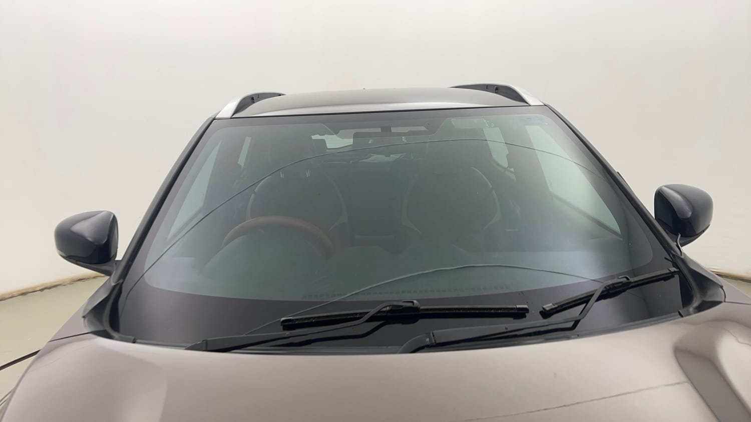 Used 2021 Nissan Magnite XV Turbo Petrol Manual exterior FRONT WINDSHIELD VIEW